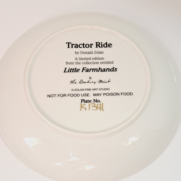 Zolan Limited Edition Set of 3 Little Farmhands and Cuddly Companion Plates - Picture 3 of 8